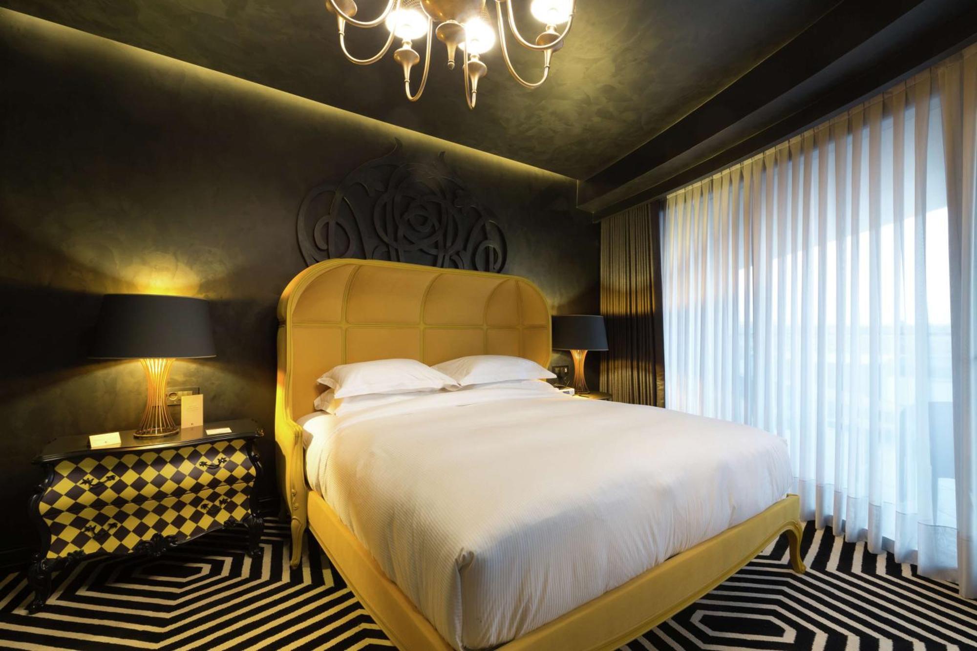 Deluxe King Room,1552666954:JPEG